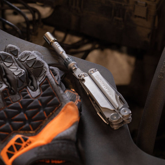 Translation missing: fr.Ratchet driver in the bit driver of the Leatherman Wave