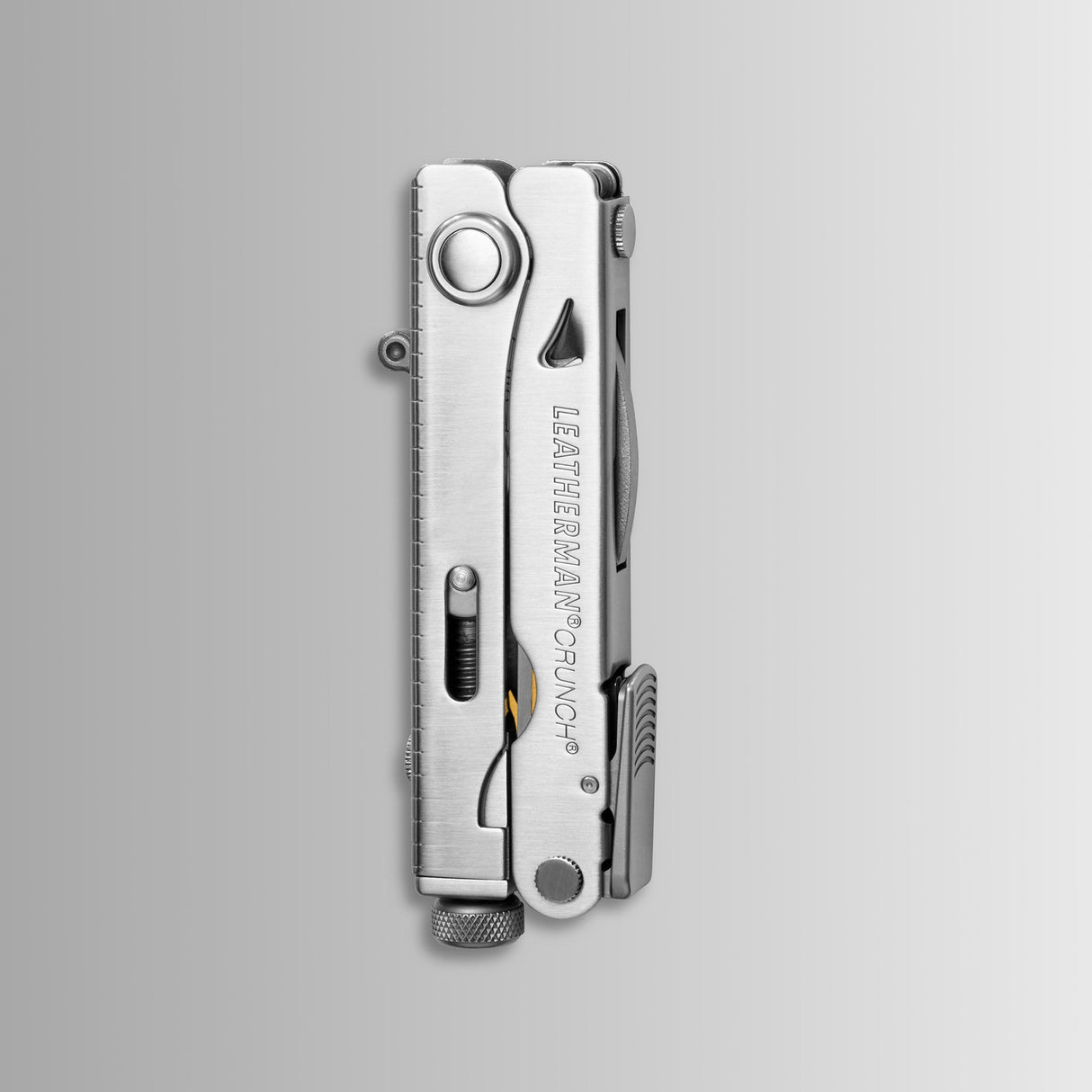 Translation missing: fr.Stainless steel Batch #008: Captain's Crunch multitool folded, showing compact metal body and side engraving
