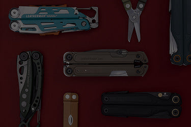 Translation missing: fr.A variety of Leatherman tools in different styles are arranged on a vibrant red surface