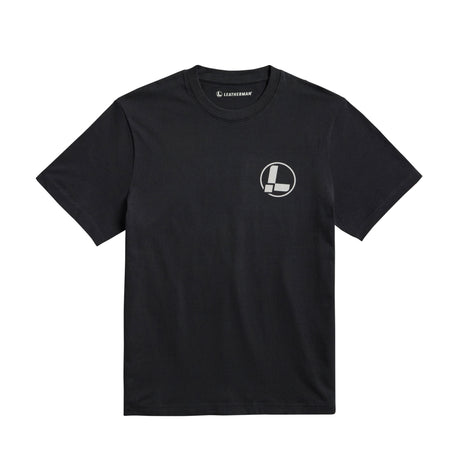 Translation missing: fr.Front of the black Leatherman classic logo tee displaying the &#39;L&#39; logo