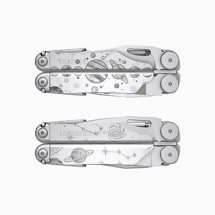 Translation missing: fr.A stainless steel Leatherman Wave+ multitool engraved with a space-themed design featuring planets, stars, and cosmic illustrations